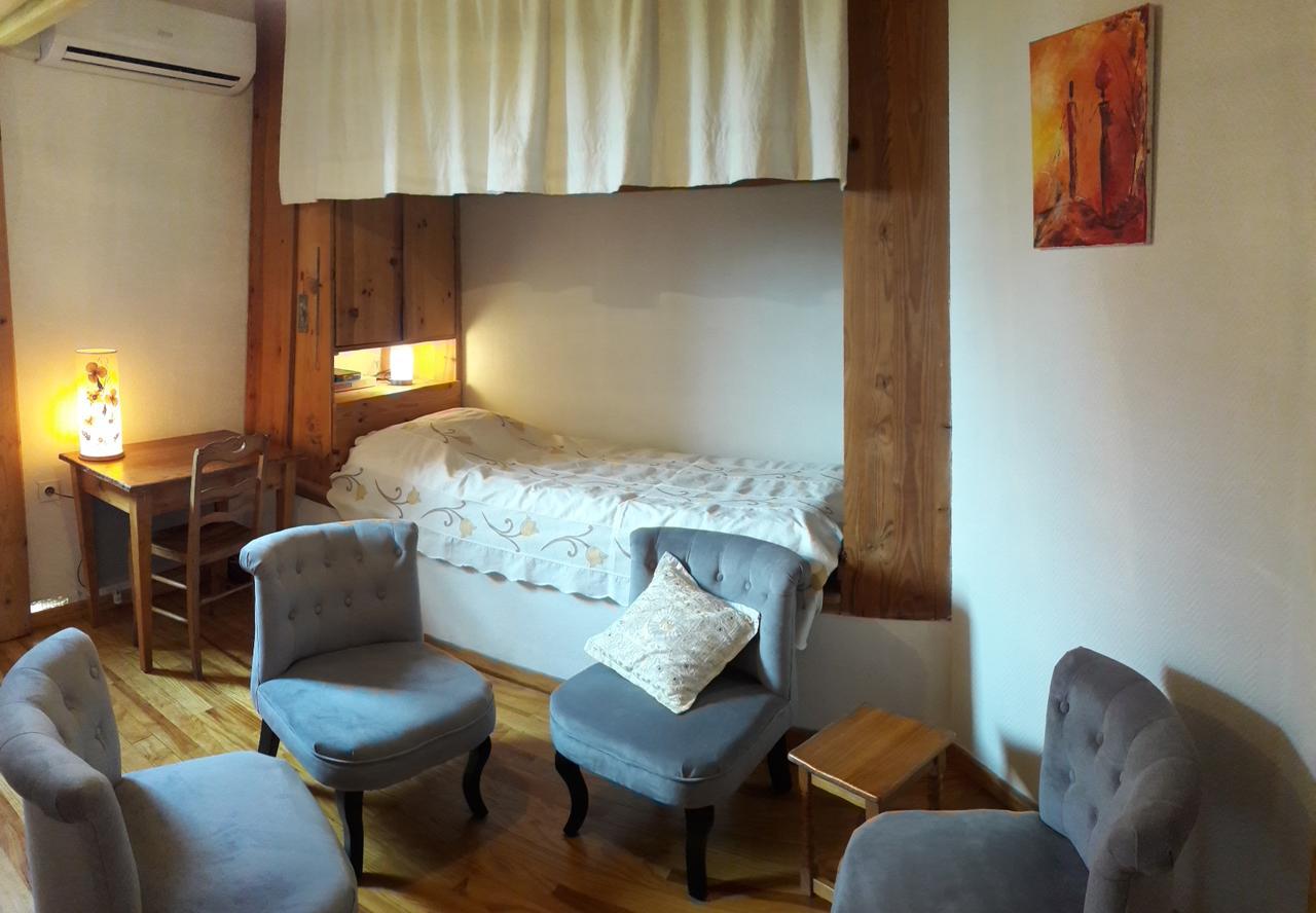 Petite Suite Douillette Saint-Pargoire Exterior photo